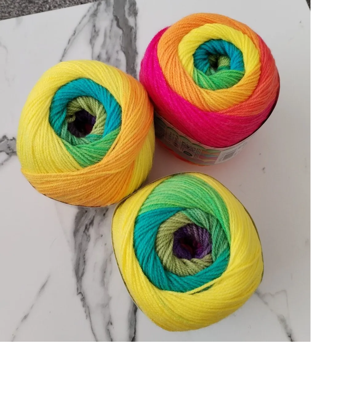 Cygent Marshmallow Pies 1200 Graffiti Sweetie Double Knitting 3 cakes x 150g