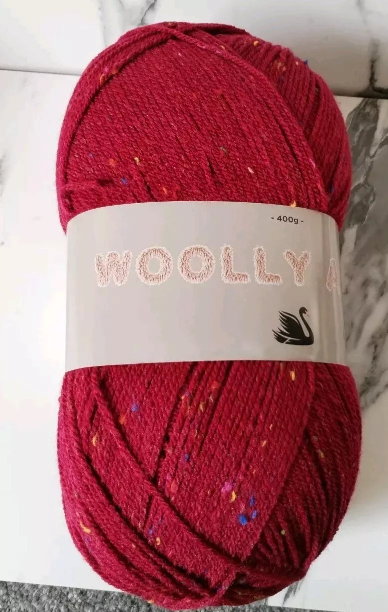 Woolly Aran New Cygnet 80% Acrylic / 15% Wool / 5% Viscose 4900 Corn Poppy 400 G