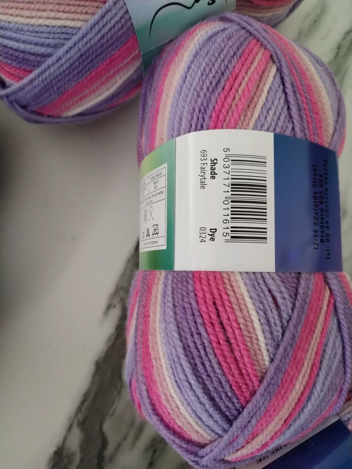 New Cygnet Pato Everyday Prints DK 5 Balls x 100 gram Shade 693 Fairy-tale