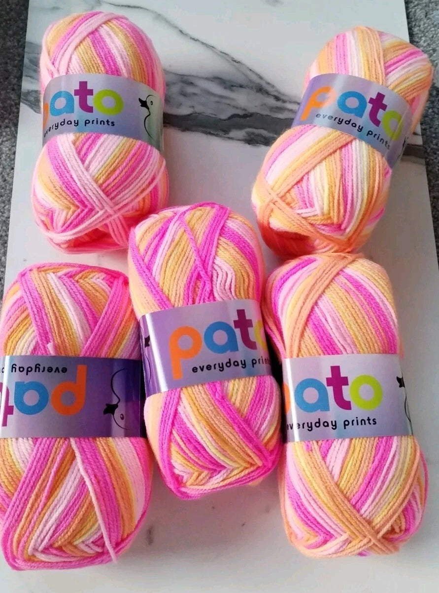 Cygnet Pato Everyday Prints DK 5 Balls x 100 gram Shade Teaparty 688