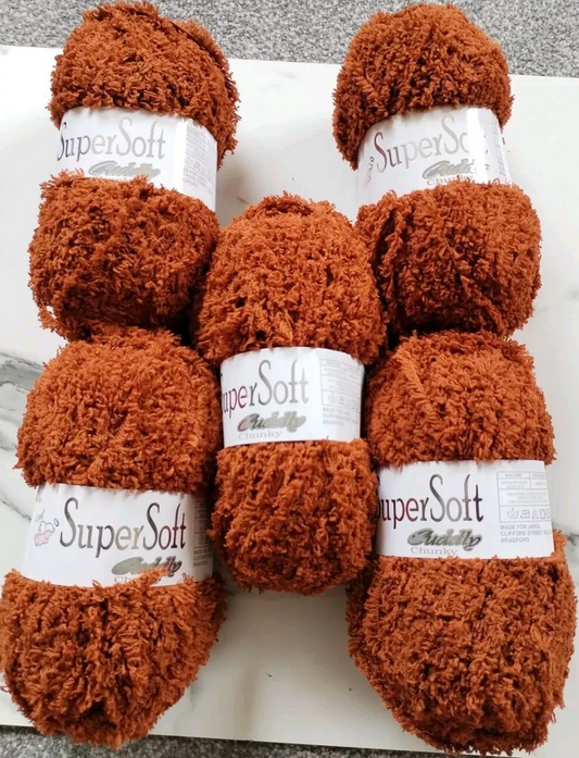 Jarol Woolcraft Supersoft Cuddly Chunky Soft Polyester Knitting Yarn 5x100g Shade Teddy 06