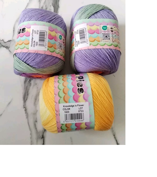 Cygnet Marshmallow Pies Double Knitting Crochet Yarn Wool - 3x150g Cakes - 1600 Knowledge is Flower