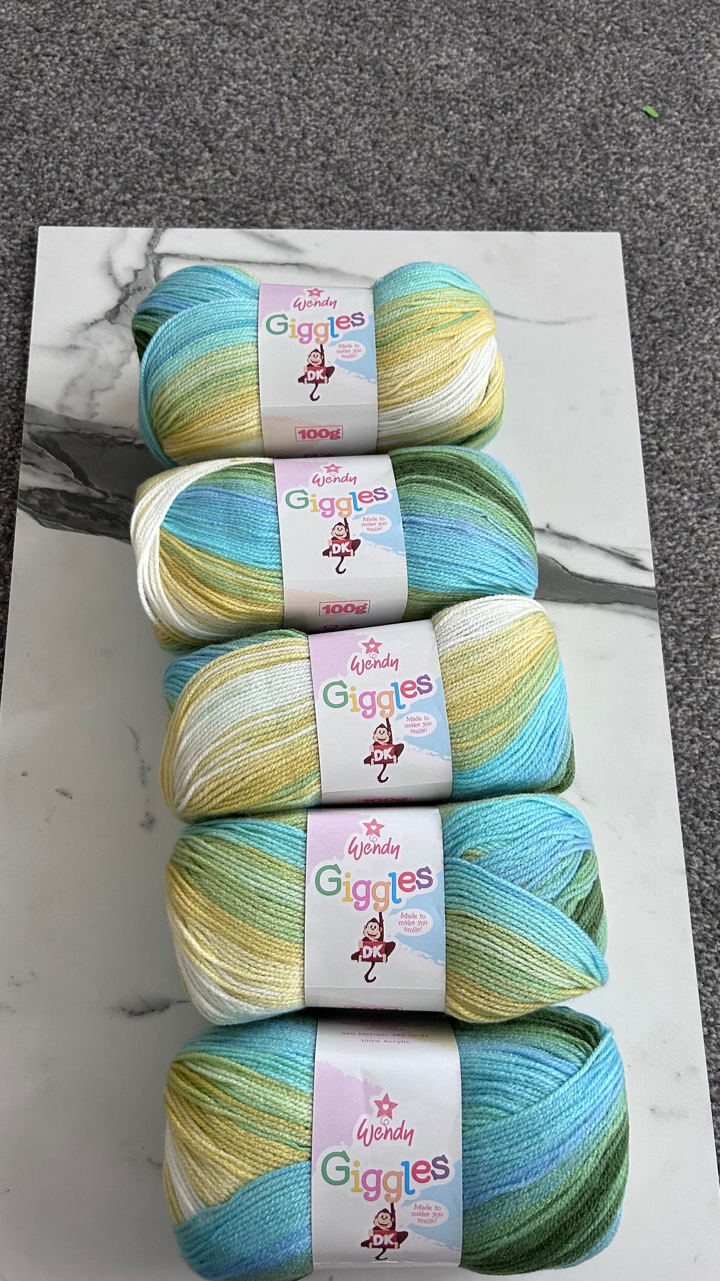James C Brett Aurora DK – 5 x 100g AU06