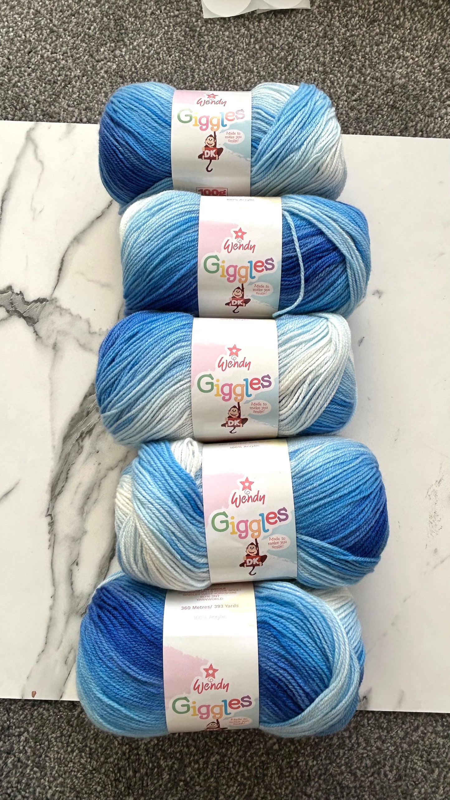 Wendy Giggles DK – 5 x 100g WG05