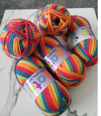 Cygnet Pato Everyday Prints DK 5 Balls x 100 gram Shade 690 Rainbow