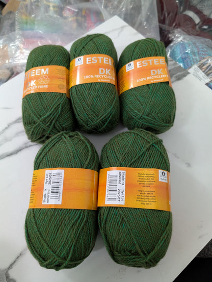 Woolcraft Esteem DK Knitting Crochet Yarn- 5 Balls x 100g 50% Recycled Acrylic, 30% Recycled Cotton, 20% Recycled Polyester shade Emerald