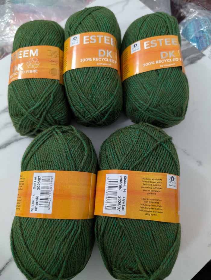 Woolcraft Esteem DK Knitting Crochet Yarn- 5 Balls x 100g 50% Recycled Acrylic, 30% Recycled Cotton, 20% Recycled Polyester shade Emerald