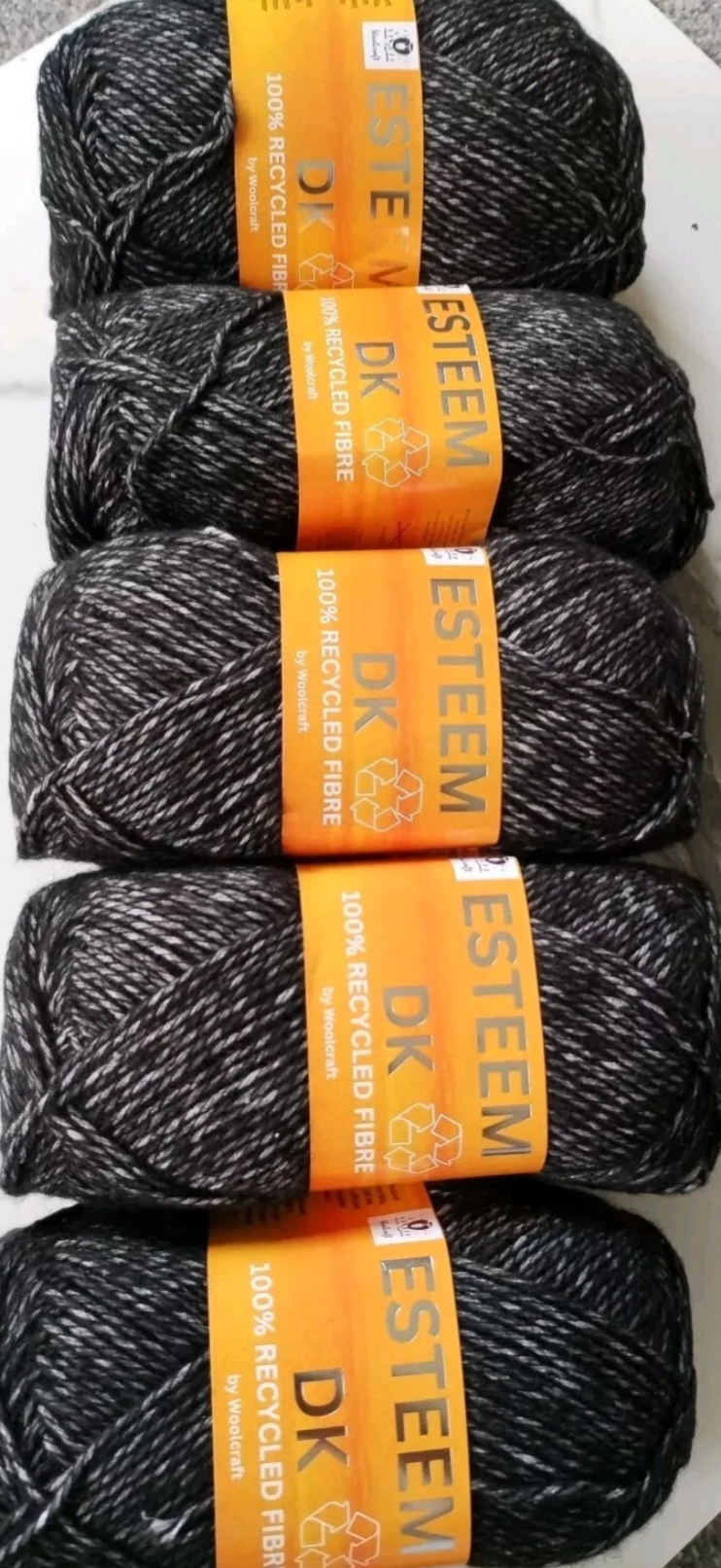 Woolcraft Esteem DK Knitting Crochet Yarn- 5 Balls x 100g 50% Recycled Acrylic, 30% Recycled Cotton, 20% Recycled Polyester shade Black