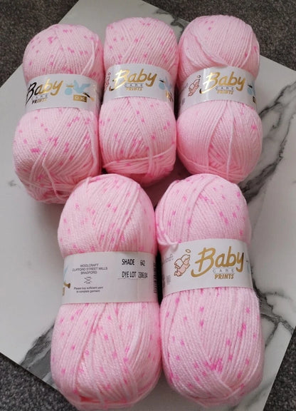 5 x 100g Woolcraft Baby Prints Wool Babycare DK Double Knitting & Crochet Yarn 642