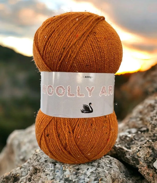 Woolly Aran New Cygnet 80% Acrylic / 15% Wool/5% Viscose 4800 Pottery Barn 400g