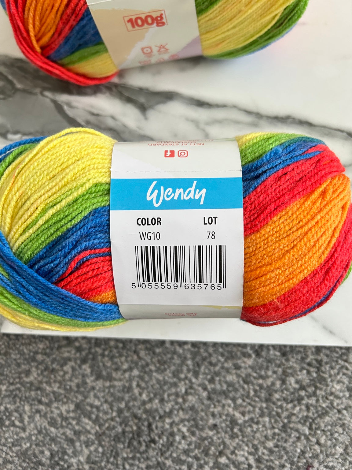 Wendy Giggles DK WG10 shade label